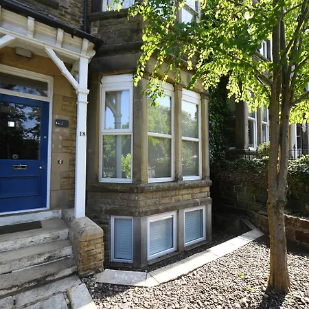 Valley Gardens View - Ground Floor Duplex - Patio *