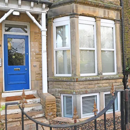 Self Catering - The Valley Gardens View * Harrogate